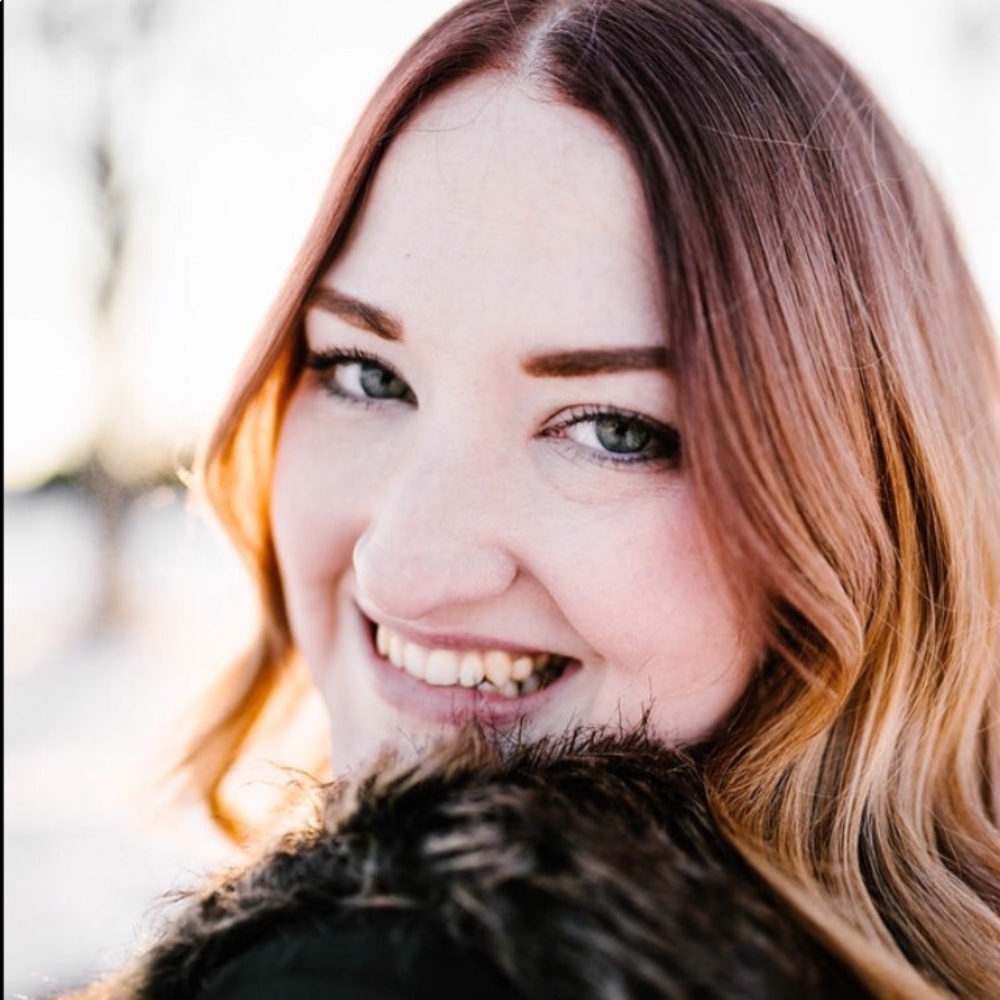 Meet your Posher, Hannah